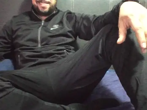 Snapshot of Sergiomachine69 chatting on May 2026 05:14:02 AM Sergiomachine69 online show from May 2026 05:14:02 AM