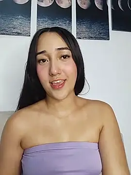 isabellaHill2 online show from April 2026 05:27:02 AM