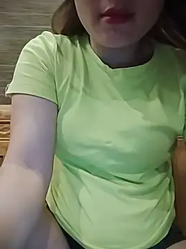 candy flo online show from June 2026 12:55:02 AM