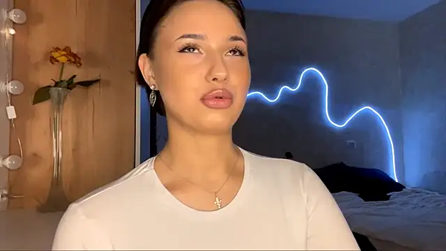 ChongSimmon online show from March 2026 01:05:01 PM