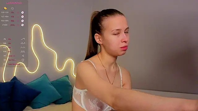 Emma dream  online show from July 2026 01:41:01 AM