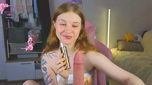 GoldenSunBunny online show from July 2026 07:08:02 PM