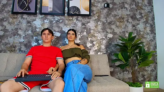 Mariana and Ronny online show from June 2026 04:59:02 AM