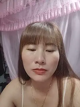 Snapshot of Lucxy-ki6 chatting on May 2026 12:08:02 AM Lucxy-ki6 online show from May 2026 12:08:02 AM