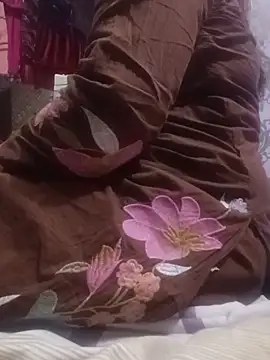 Snapshot of Gujju_bhabhi69 chatting on May 2026 05:19:02 PM Gujju bhabhi69 online show from May 2026 05:19:02 PM