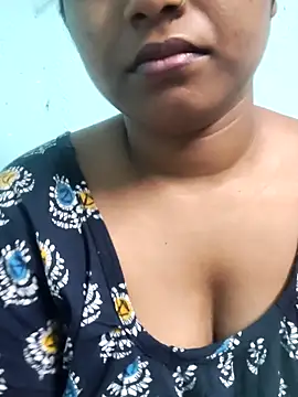 hotmiki online show from June 2026 07:38:02 PM