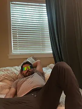 Snapshot of Hairylatino11 chatting on March 2026 06:46:02 PM Hairylatino11 online show from March 2026 06:46:02 PM