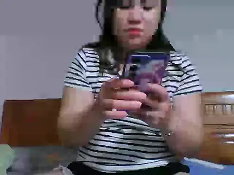 Snapshot of Tits28-2 chatting on May 2026 08:42:02 AM Tits28-2 online show from May 2026 08:42:02 AM