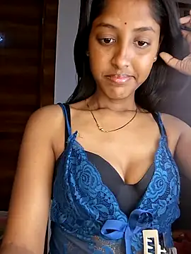 Pari lovers online show from June 2026 02:21:02 PM