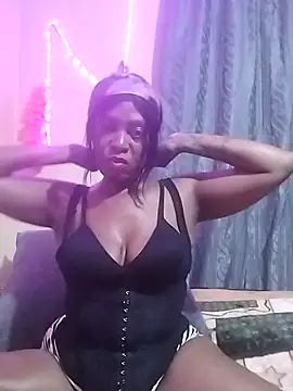 TrendColours online show from March 2026 07:18:02 PM