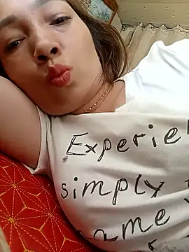 Snapshot of Sury_sexyy chatting on May 2026 09:37:01 AM Sury sexyy online show from May 2026 09:37:01 AM