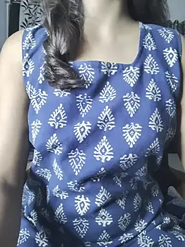 Snapshot of myra77 chatting on July 2026 01:39:02 PM myra77 online show from July 2026 01:39:02 PM