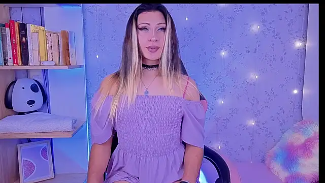  Alexaavandercloude online show from August 2026 07:27:01 PM