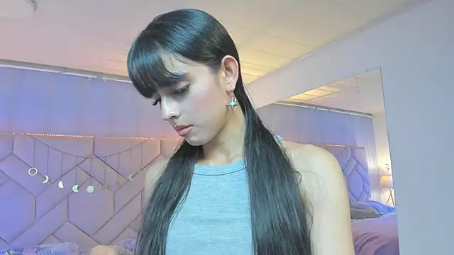 Snapshot of Eimy_Blaze chatting on June 2026 07:37:01 PM Eimy Blaze online show from June 2026 07:37:01 PM