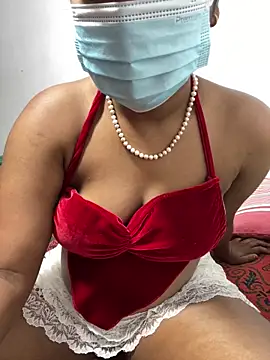 Snapshot of honeyi_babe chatting on June 2026 02:53:01 PM honeyi babe online show from June 2026 02:53:01 PM