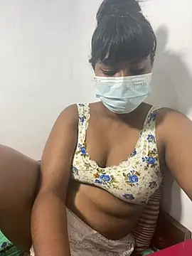 Snapshot of honeyi_babe chatting on July 2026 05:40:02 PM honeyi babe online show from July 2026 05:40:02 PM