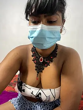 Snapshot of honeyi_babe chatting on July 2026 06:02:02 PM honeyi babe online show from July 2026 06:02:02 PM