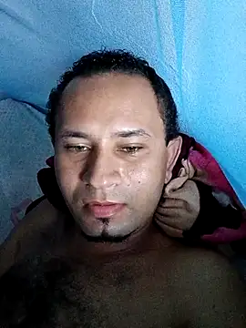 Snapshot of MiredCarabao chatting on April 2026 10:34:01 PM MiredCarabao online show from April 2026 10:34:01 PM