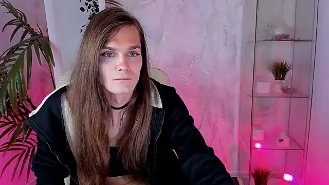 WillFobos online show from June 2026 09:32:02 PM