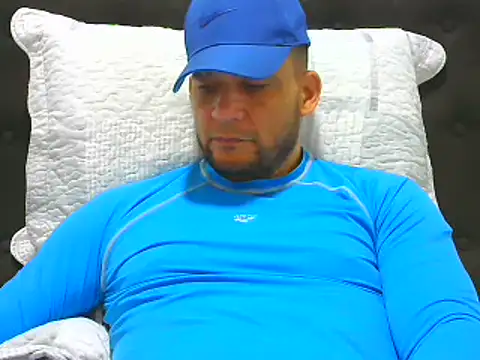 Snapshot of altenori chatting on July 2026 02:56:01 PM altenori online show from July 2026 02:56:01 PM