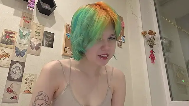 LittleKittenStar online show from June 2026 08:03:01 PM