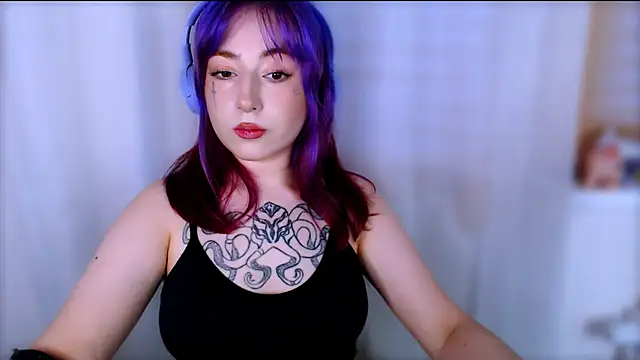 MistressEdith online show from July 2026 11:18:02 PM