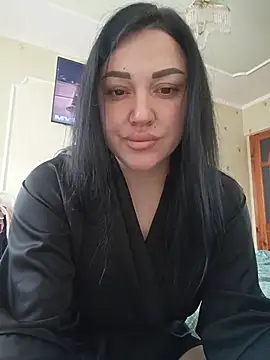 Snapshot of Elsie-Nora chatting on May 2026 06:31:02 AM Elsie-Nora online show from May 2026 06:31:02 AM