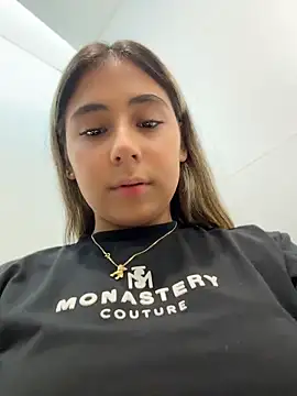 Snapshot of MelodyRey__ chatting on May 2026 10:17:01 PM MelodyRey online show from May 2026 10:17:01 PM