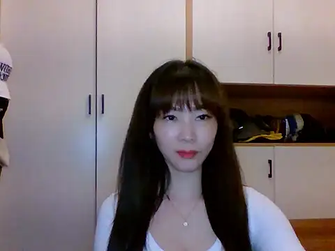 coco-LL online show from March 2026 02:54:02 PM