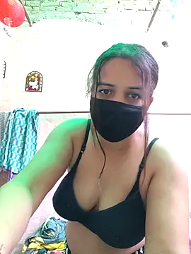 REENA-STRIP online show from April 2026 05:45:01 AM