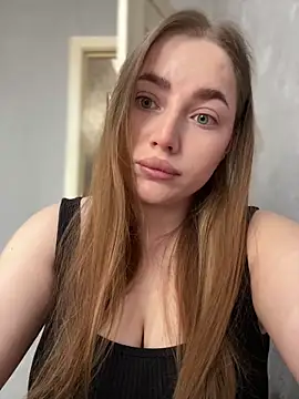 Snapshot of milana_millka chatting on March 2026 01:15:02 PM milana millka online show from March 2026 01:15:02 PM