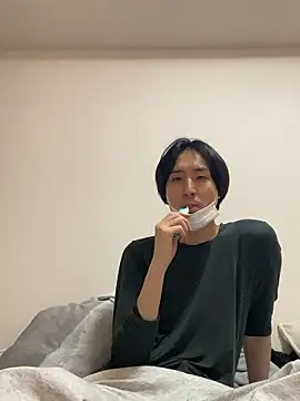 youta200 online show from June 2026 07:46:01 AM