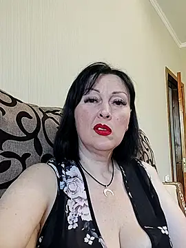 Snapshot of HelgaDennis chatting on July 2026 07:34:02 AM HelgaDennis online show from July 2026 07:34:02 AM
