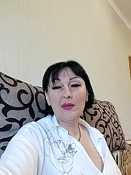 Snapshot of HelgaDennis chatting on July 2026 05:31:02 AM HelgaDennis online show from July 2026 05:31:02 AM
