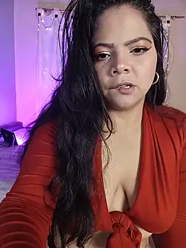 Snapshot of ROUSSE_SINCLAIR chatting on June 2026 11:13:02 PM ROUSSE SINCLAIR online show from June 2026 11:13:02 PM