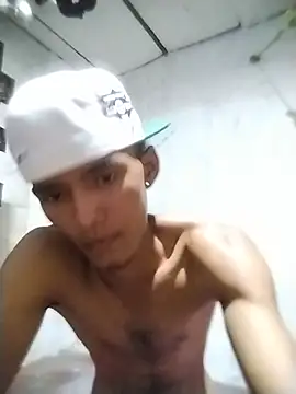 spittermasterpig1 online show from July 2026 09:14:02 PM
