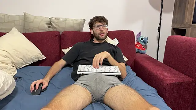 SoloUno0 online show from July 2026 09:58:02 PM
