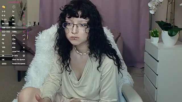 JordanSvetlik online show from June 2026 06:09:01 PM
