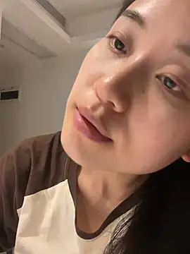Snapshot of A-Kristen chatting on April 2026 03:07:01 PM A-Kristen online show from April 2026 03:07:01 PM