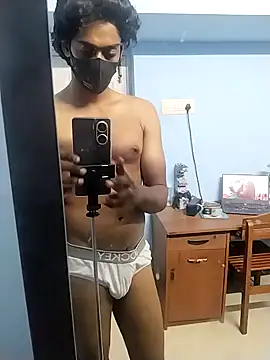 Snapshot of Igcholebhature_lovee chatting on April 2026 12:53:02 PM Igcholebhature lovee online show from April 2026 12:53:02 PM