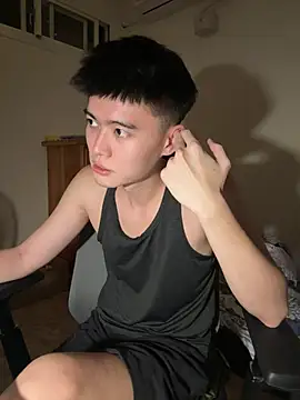 Snapshot of CalvinHY chatting on July 2026 08:00:02 PM CalvinHY online show from July 2026 08:00:02 PM