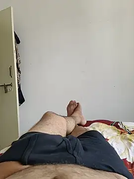 Snapshot of B_S0051 chatting on June 2026 04:25:01 AM B S0051 online show from June 2026 04:25:01 AM