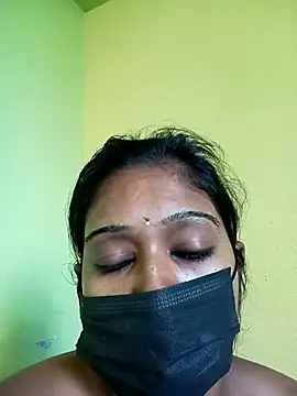 bannerjeesneha20 online show from April 2026 03:13:02 AM