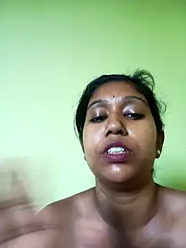bannerjeesneha20 online show from April 2026 04:57:02 AM