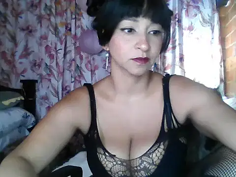 Snapshot of SusanCortez_ chatting on May 2026 03:29:01 PM SusanCortez online show from May 2026 03:29:01 PM