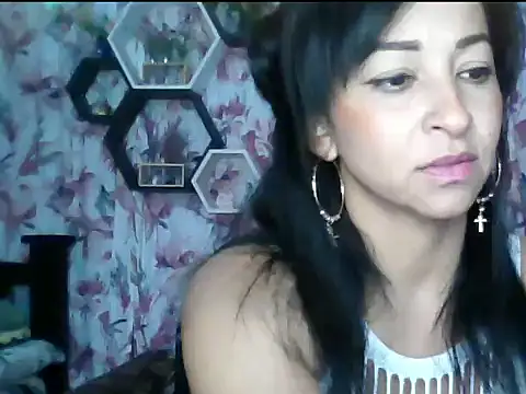 Snapshot of SusanCortez_ chatting on May 2026 07:51:01 PM SusanCortez online show from May 2026 07:51:01 PM