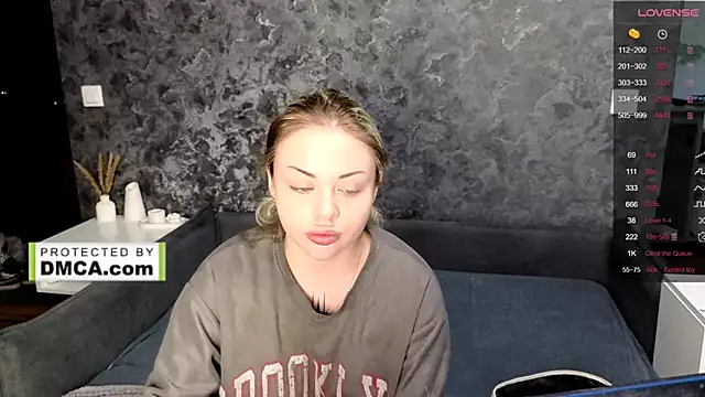 Snapshot of StasyLucke chatting on May 2026 05:05:02 AM StasyLucke online show from May 2026 05:05:02 AM
