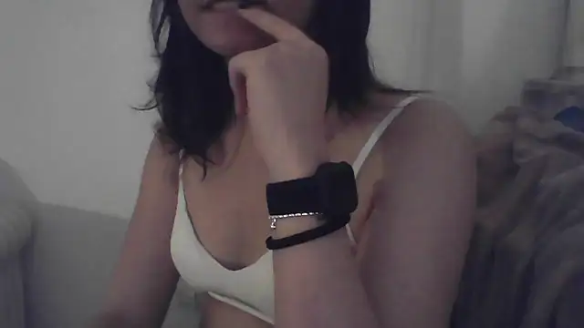 Snapshot of HoneyDrip_1 chatting on April 2026 01:47:02 PM HoneyDrip 1 online show from April 2026 01:47:02 PM