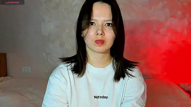 miss teasee online show from April 2026 10:10:02 AM