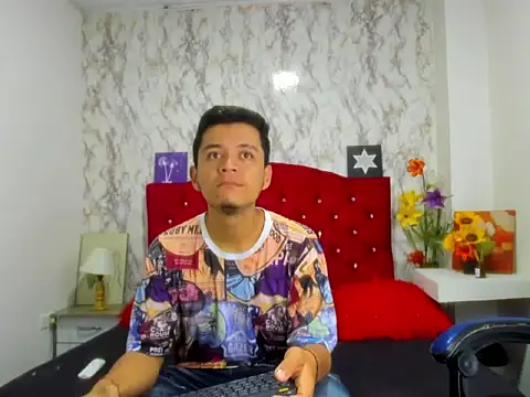 Alejandra and James  online show from May 2026 12:24:01 PM